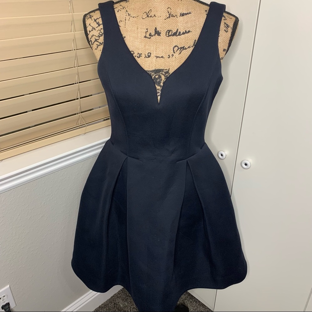 Ali Ro Thick Plunge Midi Pleat Dress